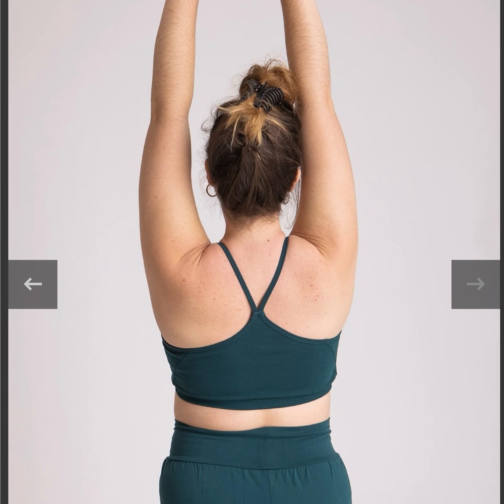 Ripple Yoga Wear Organic Cotton Criss Cross
Bra - Picture 3 of 5